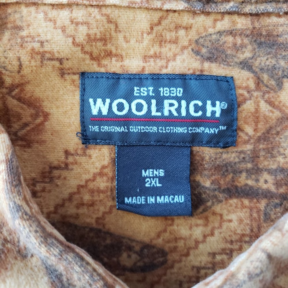 Woolrich Buckskin Southwest Fish Print Flannel Outdoor Shirt - Picture 3 of 9